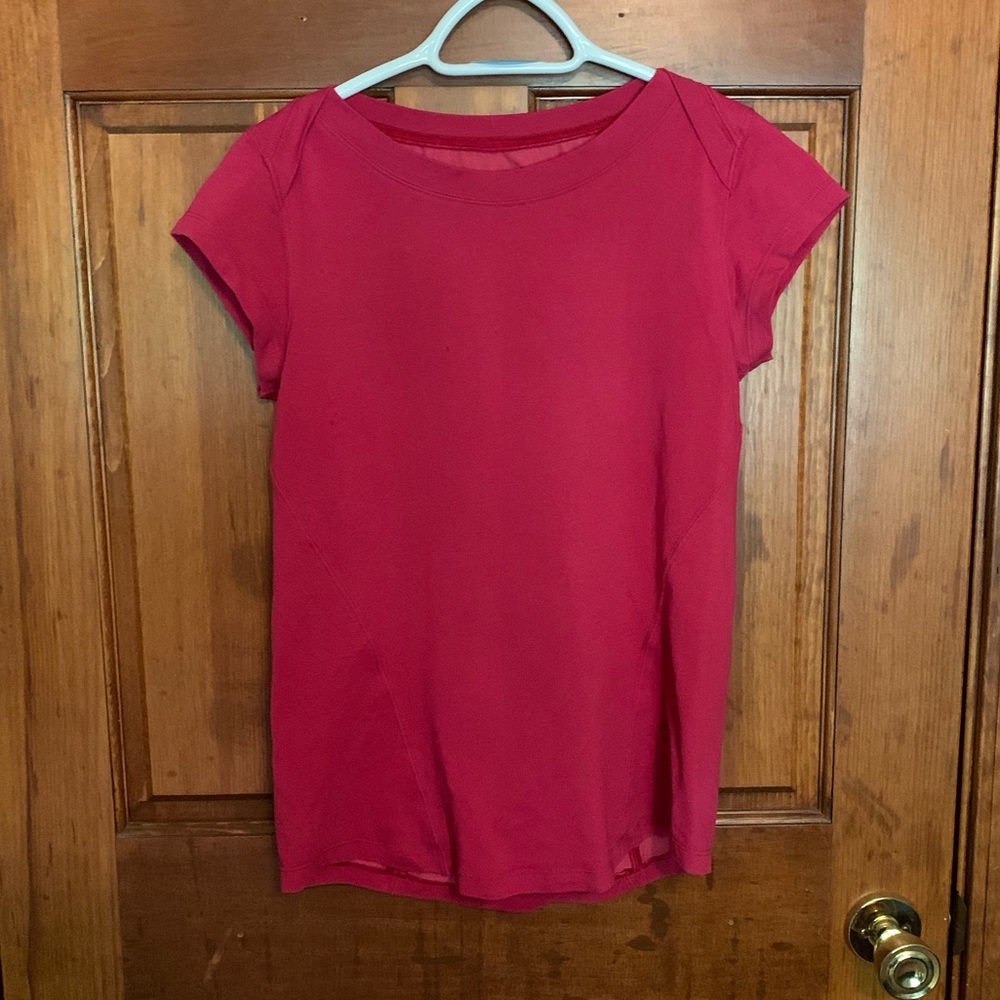 Arcteryx pink fitted T-shirt